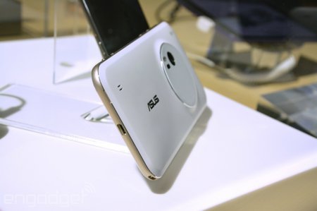 ASUS ZenFone Zoom – тонкий камерофон с поддержкой стандартов связи LTE